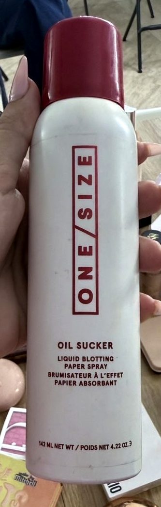 ONE/SIZE Oil Sucker liquid blotting paper spray, 142ml can